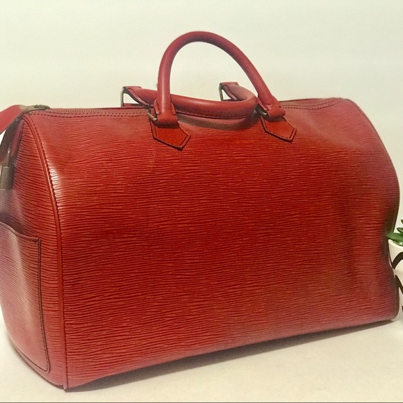Louis Vuitton Handbags - Authentic Louis Vuitton EPI Speedy 35 Red Bag